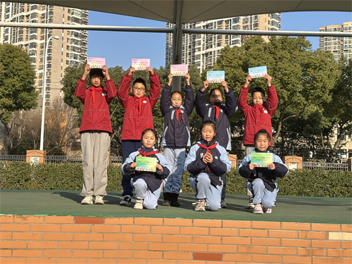 456cffa30f89db22.jpg