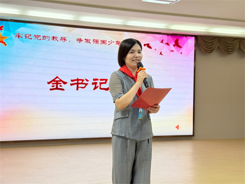 5d1357fdbbe3cf67.jpg